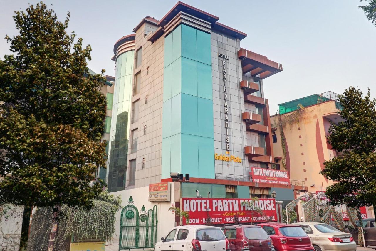Oyo Townhouse 748 Hotel Parth Paradise Ghaziabad Extérieur photo