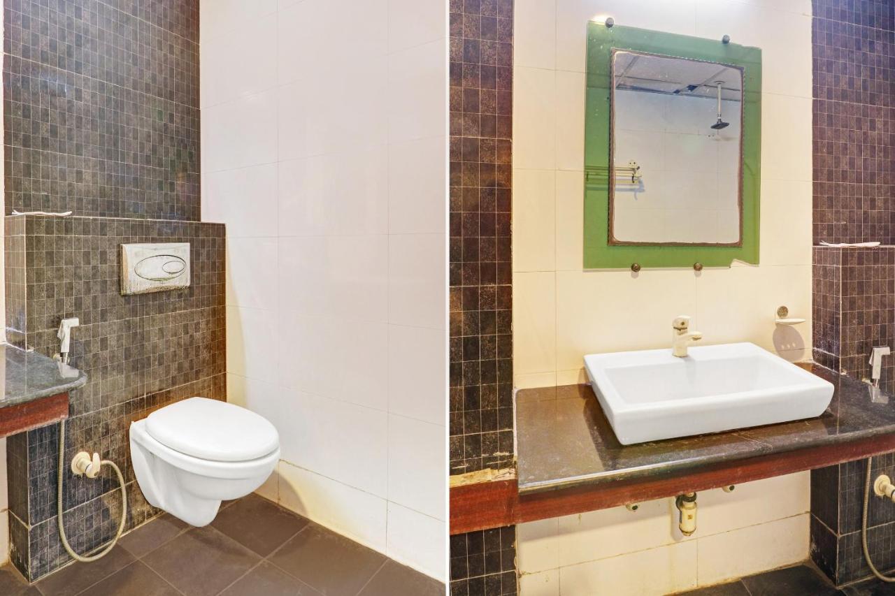 Oyo Townhouse 748 Hotel Parth Paradise Ghaziabad Extérieur photo